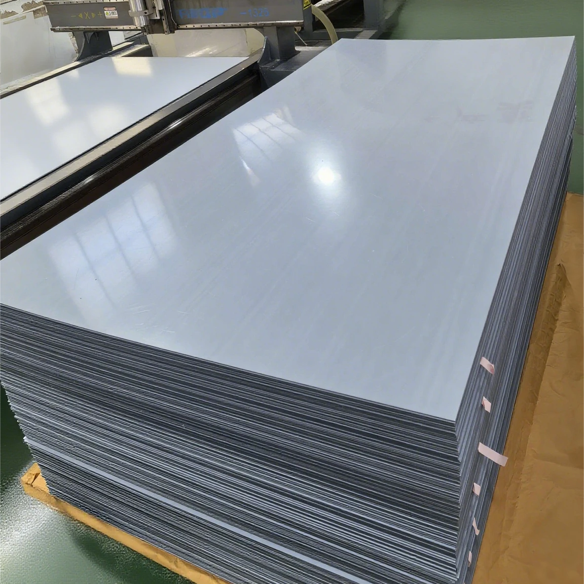Polycarbonate (PC) sheet wholesale and fabrication manufacturer
