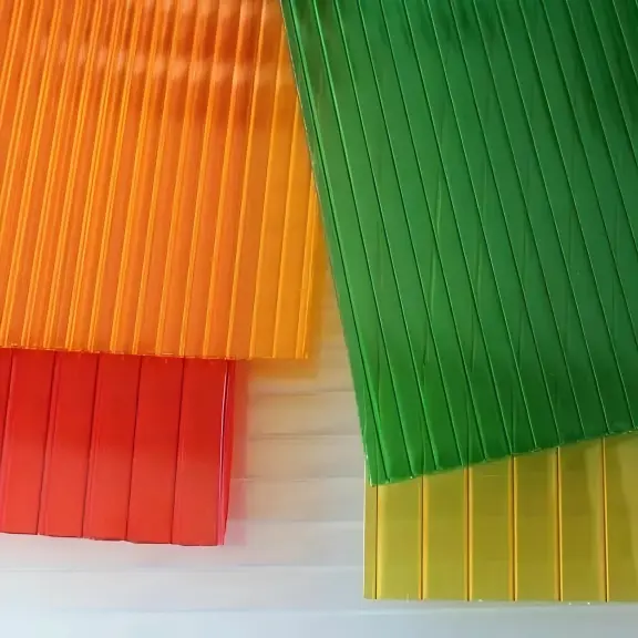 coloured twin-wall polycarbonate sheet